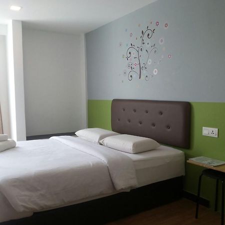 Hotel Viva Κλάνγκ Εξωτερικό φωτογραφία