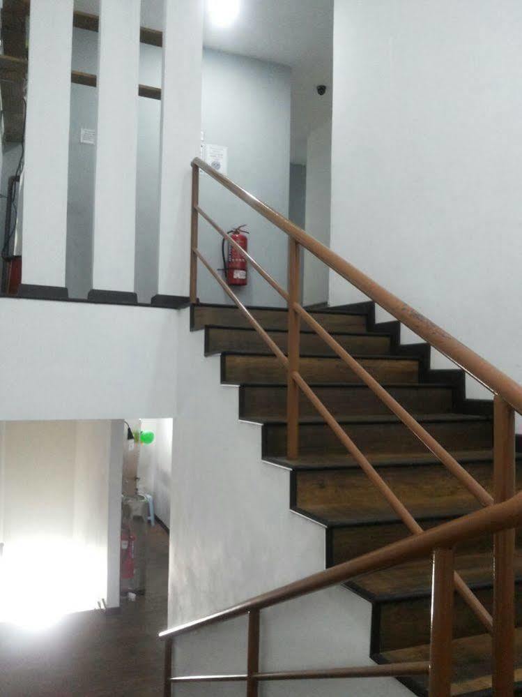 Hotel Viva Κλάνγκ Εξωτερικό φωτογραφία